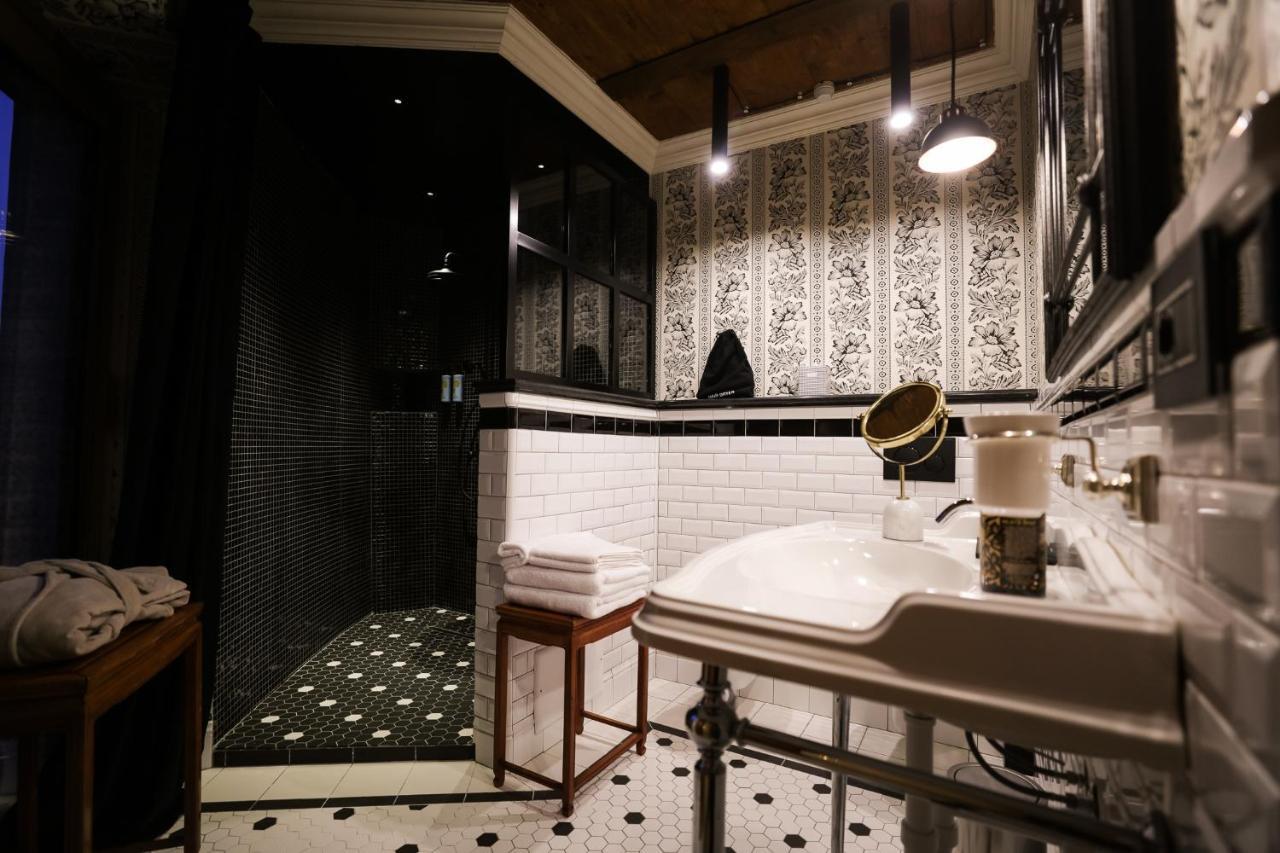 La Piazzetta Degli Artisti - Boutique B&B Bossolasco Kültér fotó