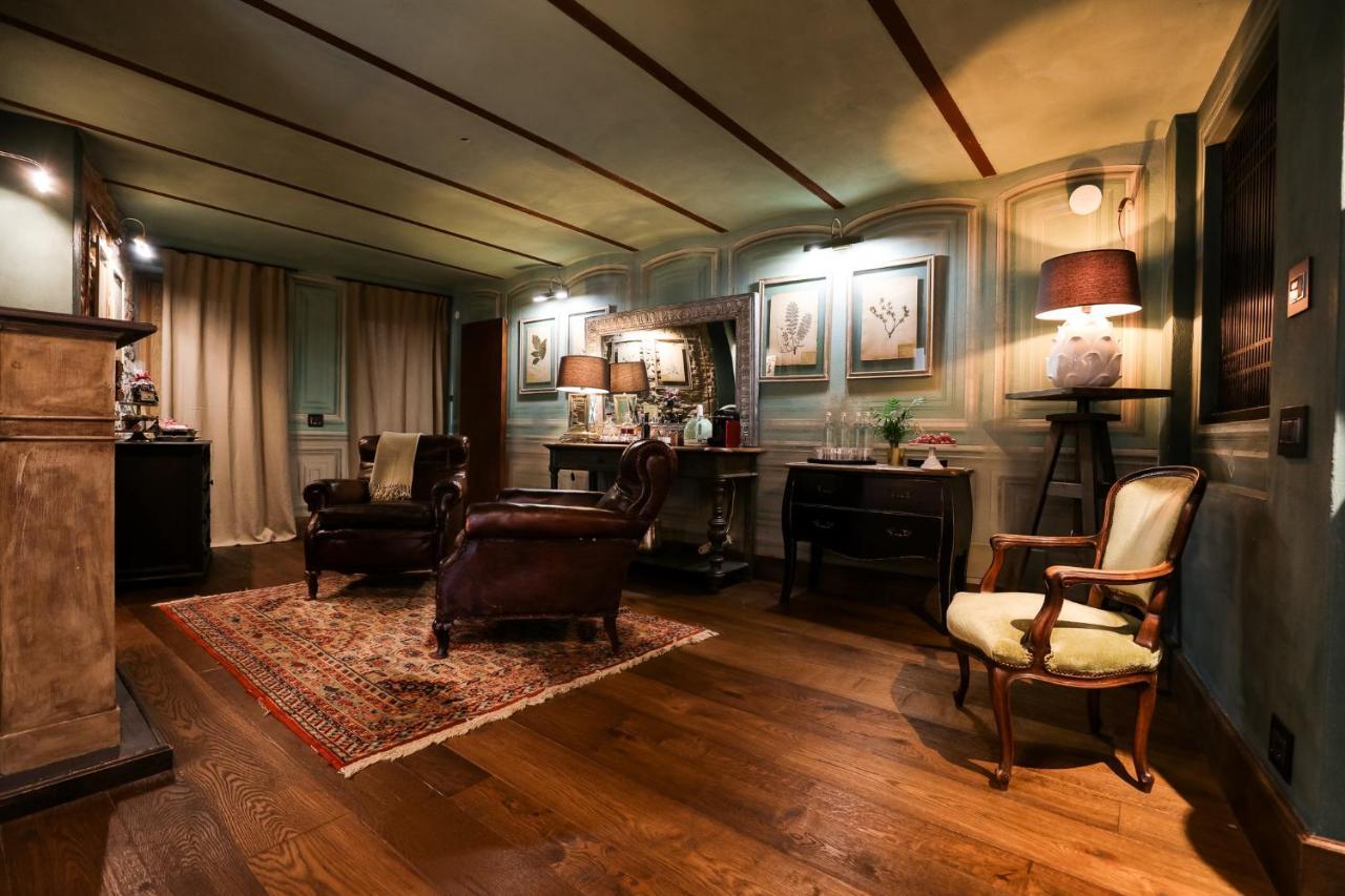 La Piazzetta Degli Artisti - Boutique B&B Bossolasco Kültér fotó