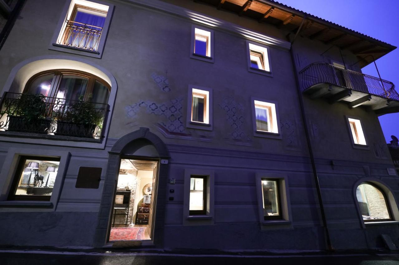 La Piazzetta Degli Artisti - Boutique B&B Bossolasco Kültér fotó